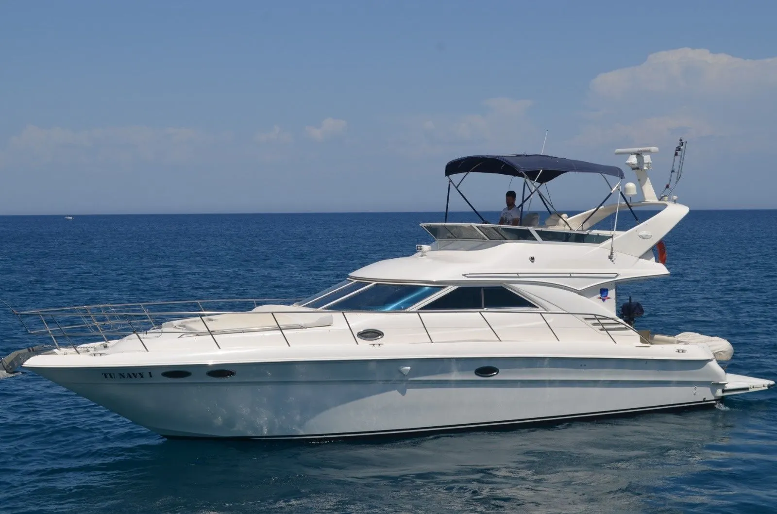 Kemer Yat Kiralama 14m Özel Yapım Vip